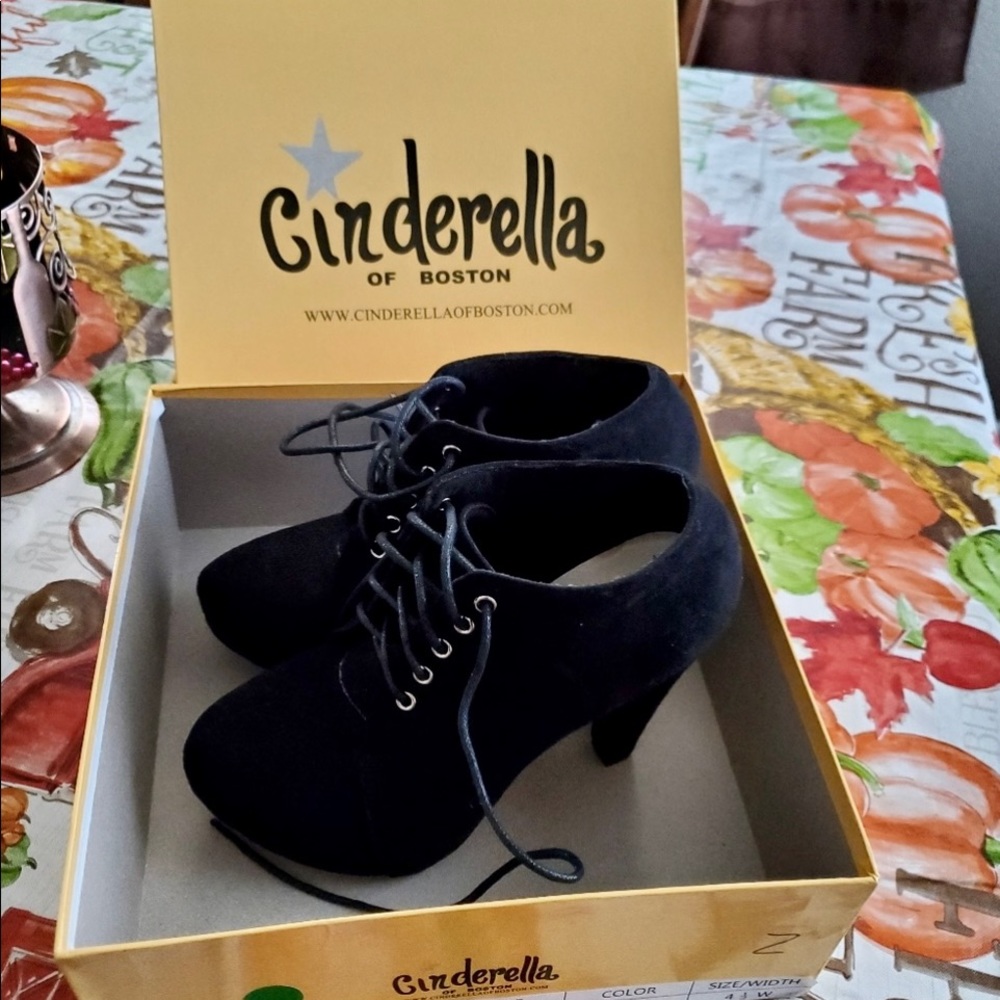 Beautiful Black Boots
